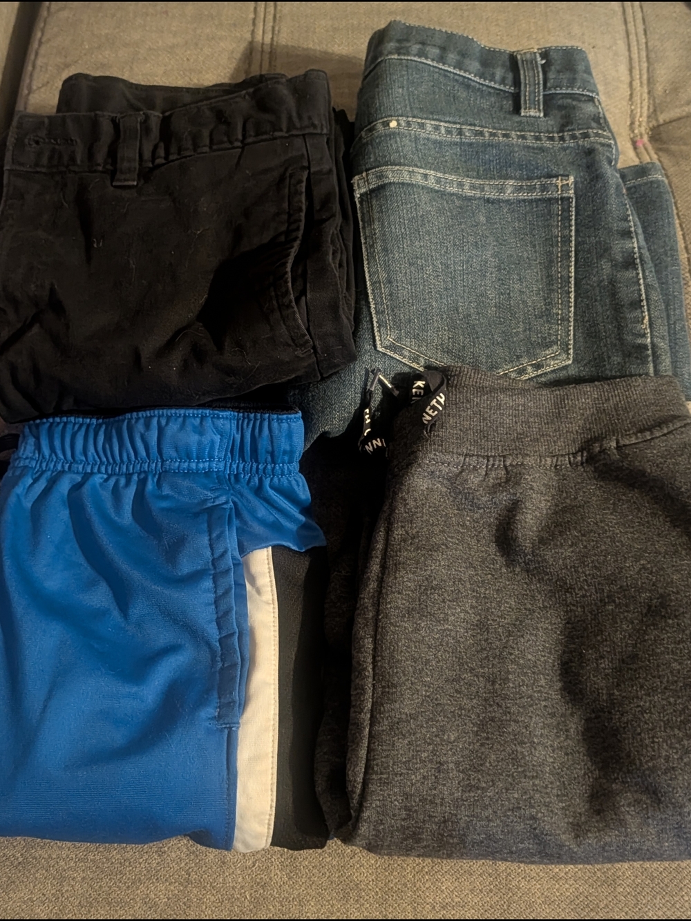 Kids Lot Of 4 Pants Size 10-12 Jeans And Sweats